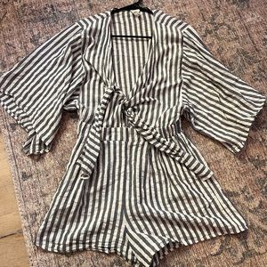 Short Sleeve Romper